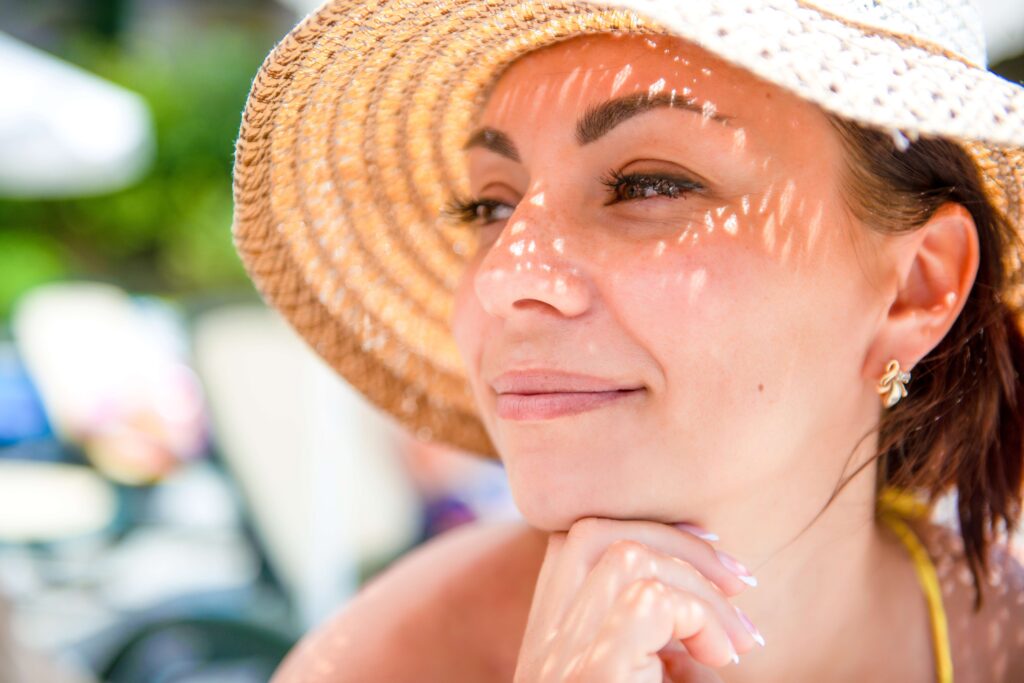 Sun protection for perimenopause skin